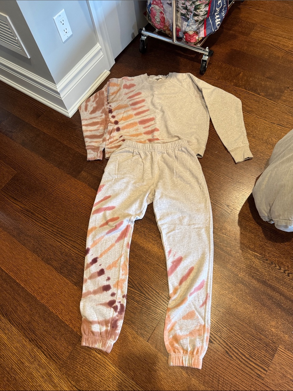 Spiritual Gangster Cream Tie-Dye Jogger Set with Pink & Orange Accents